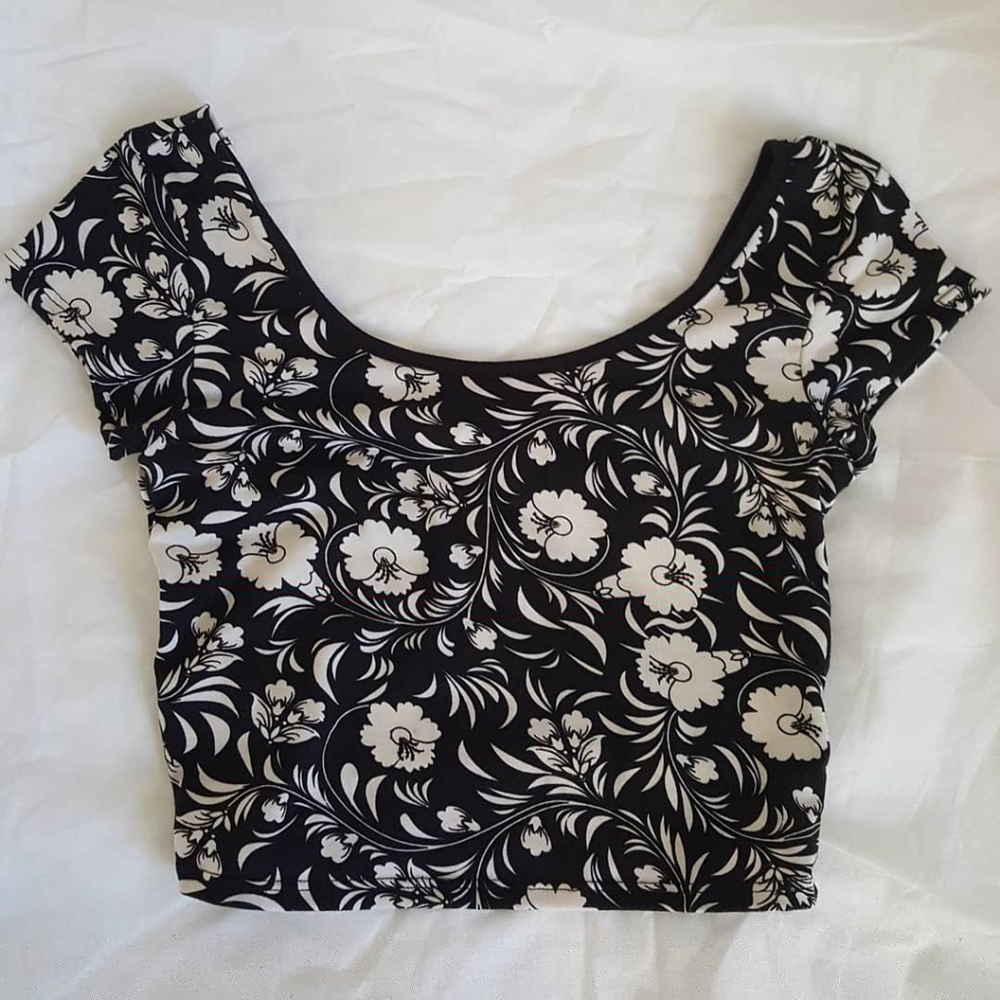 Floral crop top